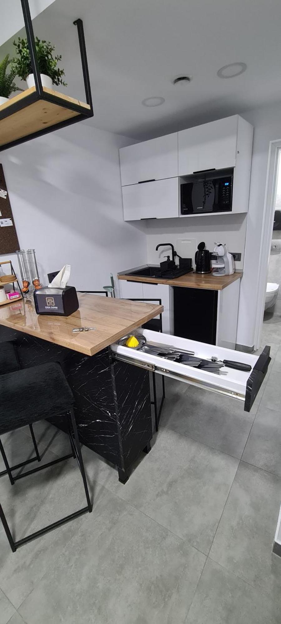 Casa Chiper - Apartament Etaj 1 Braşov Exteriör bild